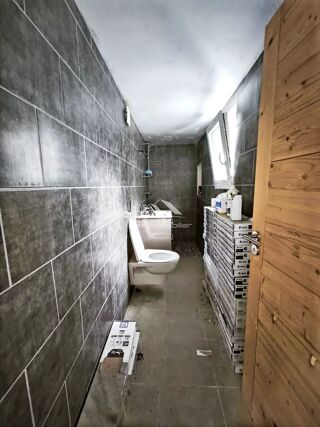  Immeuble � vendre 3 pi�ces 71 m�