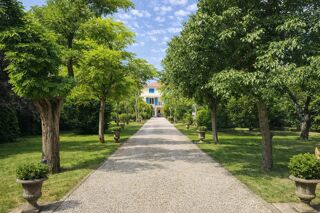  Maison � vendre 9 pi�ces 237 m�