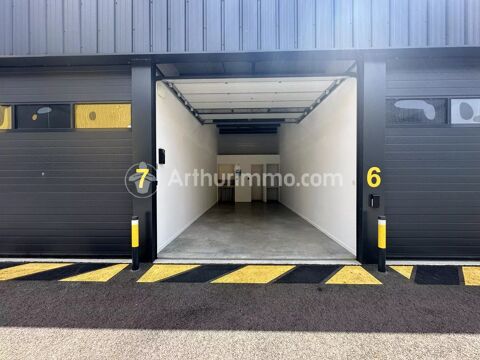  Parking / Garage  louer 1 pice 28 m