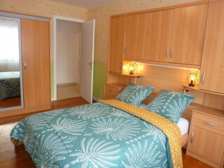  Appartement à louer 4 pièces 87 m²