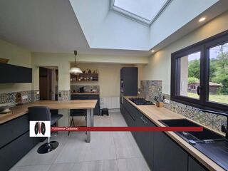  Villa � vendre 7 pi�ces 208 m�