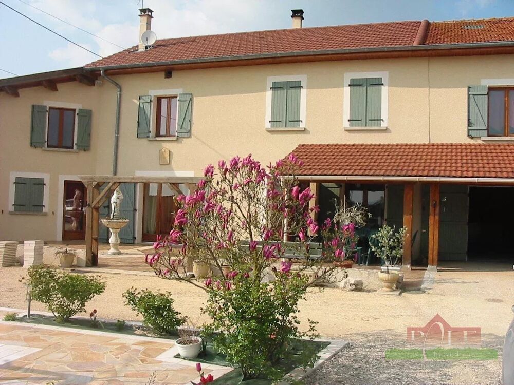 REVEL-TOURDAN, Ancien corps de ferme T5 de 149 m² avec dépendanc