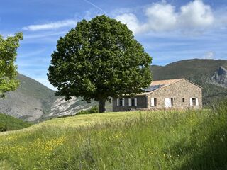  Maison � vendre 8 pi�ces 196 m�