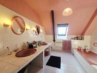  Maison � vendre 7 pi�ces 247 m�