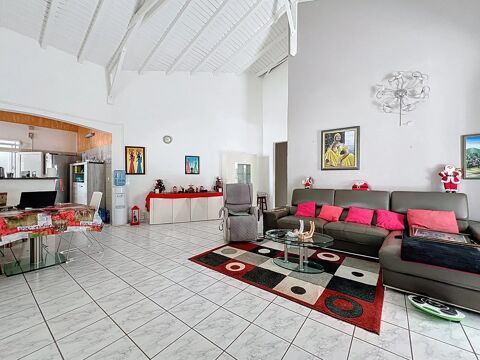   Viager occup� � Propri�t� avec 3 logements ind�pendants au Lamen Maison - 8 pi�ce(s) - 247 m�