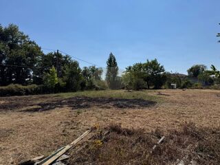  Terrain  vendre 1600 m