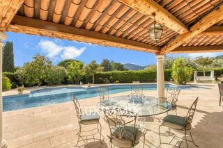  Maison � vendre 7 pi�ces 265 m�