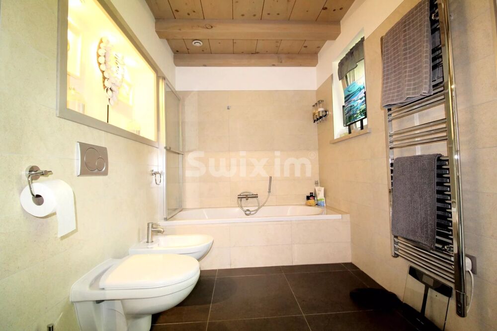 à vendre  Maison La Rivière-Enverse (74440)