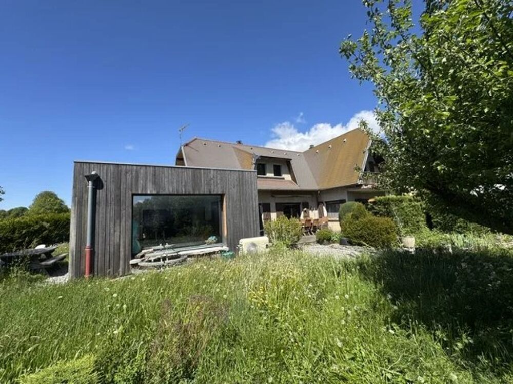 Maison sur 6300 m² de terrain