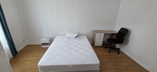  Appartement à louer 3 pièces 68 m²