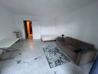 Location Appartement Ref – 10 156 - LOCATION MEUBLEE GOLFE JUAN Bord de mer - Capitai Golfe-juan