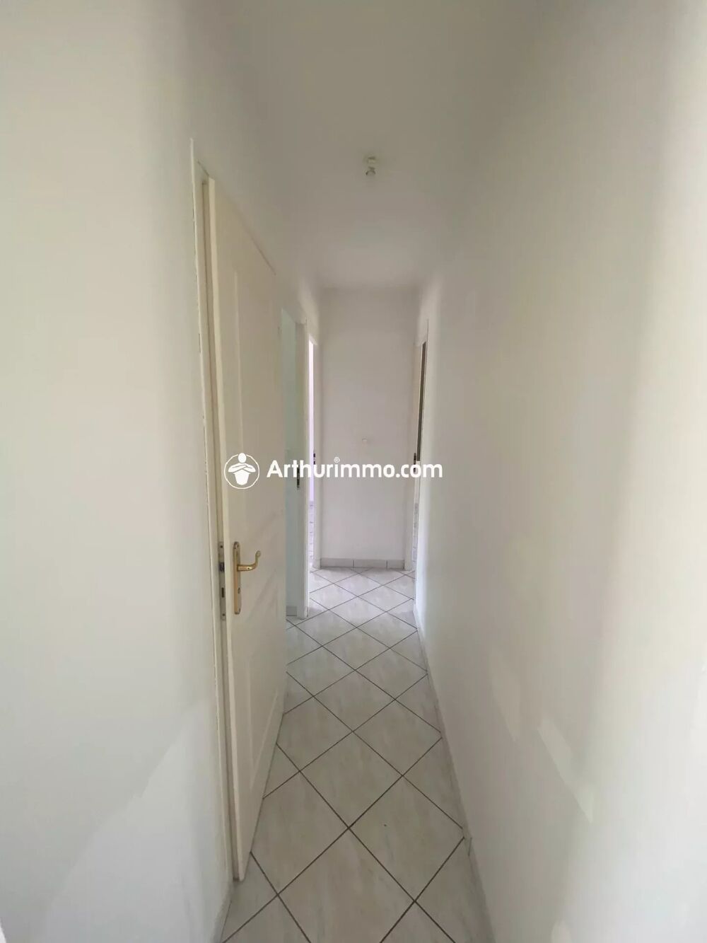Vente Maison MATHA - 1500 m Commerces Matha