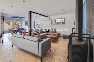  Maison � vendre 7 pi�ces 244 m�