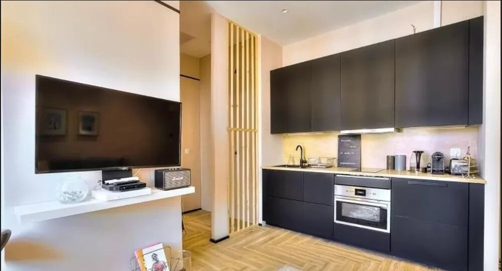 Location Appartement Deux pièces dans un immeuble bourgeois au coeur de Cannes Cannes