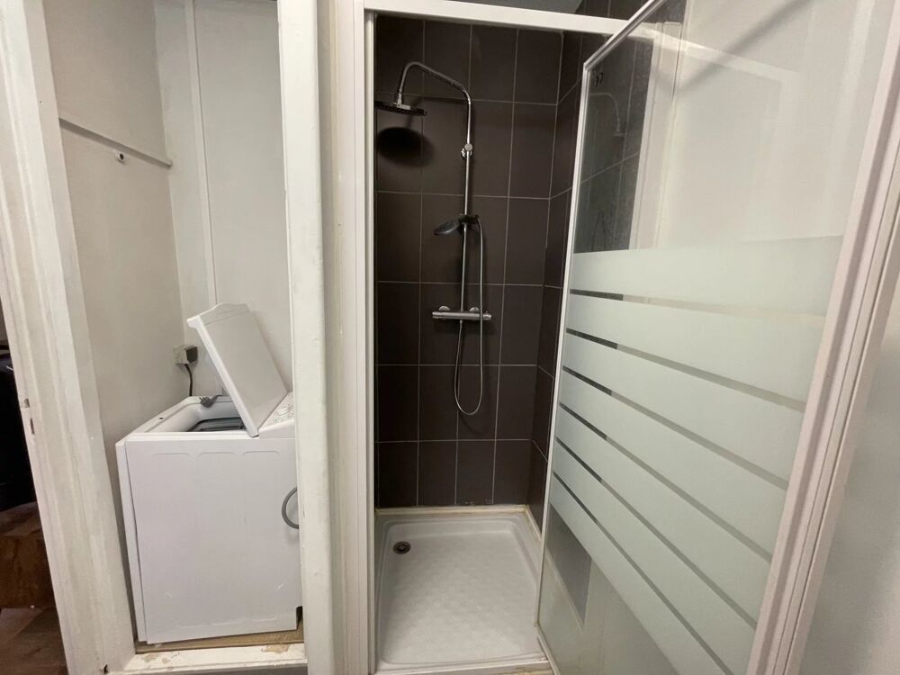 Location Appartement Studio entièrement meublé - Saint-Quentin Saint-quentin