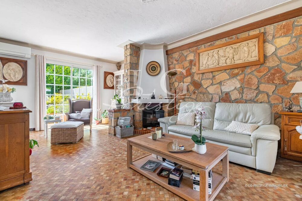Vente Maison Mougins, Maison de plain-pied avec piscine Mougins