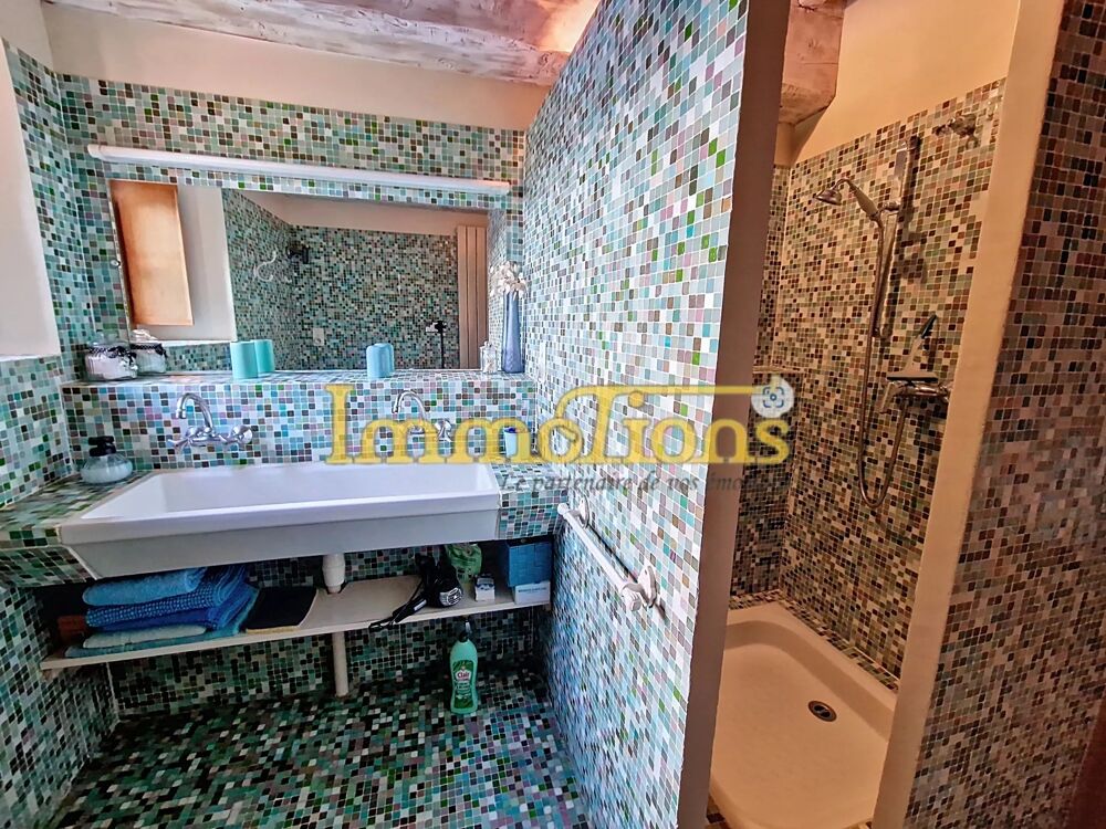 � vendre  Maison Saint-Lattier (38840)