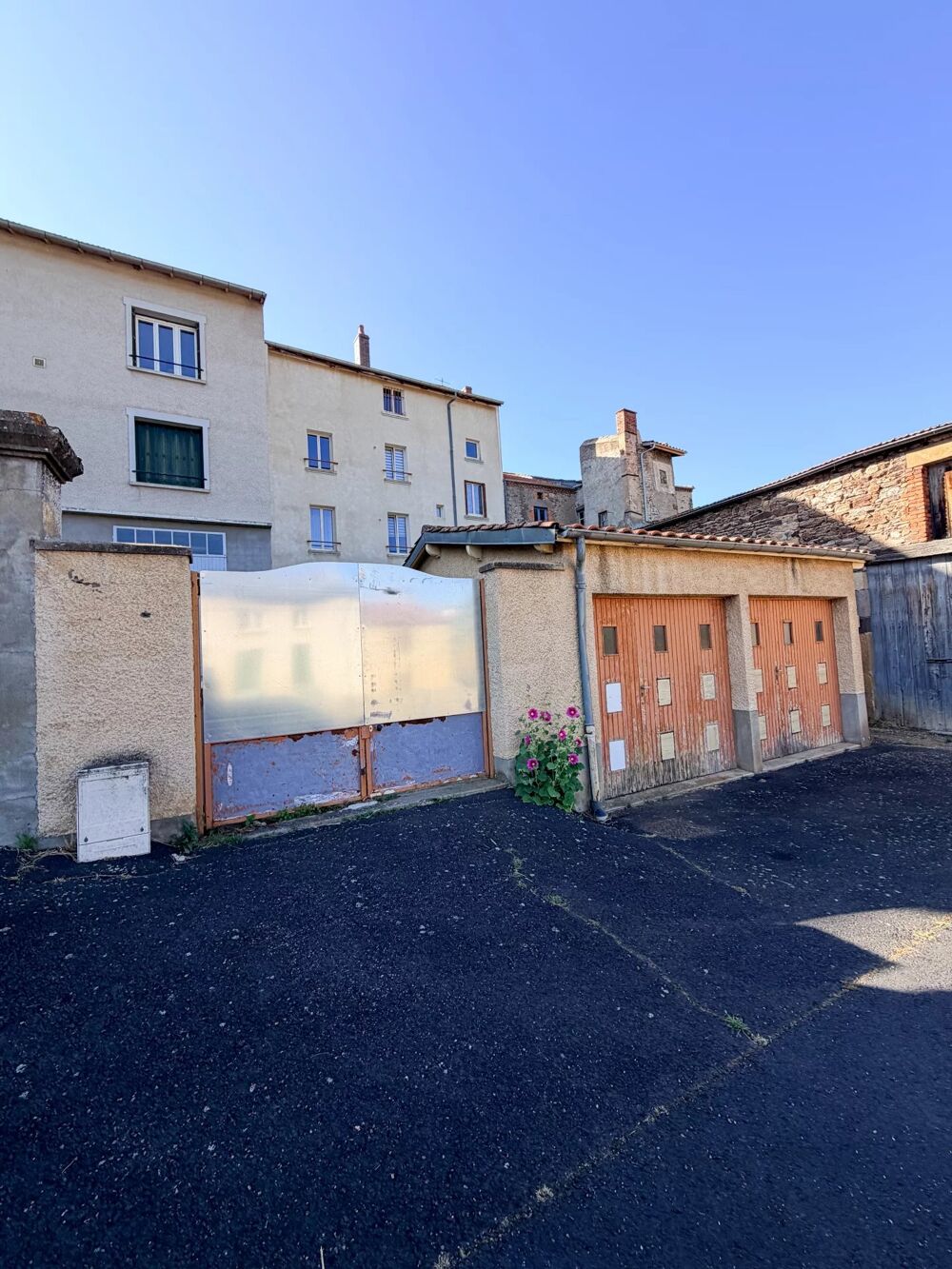 Maison de caractère 196 m²  Fort potentiel  Ardes-sur-Couze