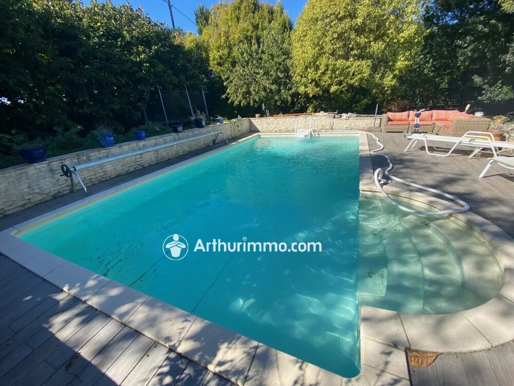Vente Maison Belle maison de 191 m² avec piscine à Aulnay Aulnay