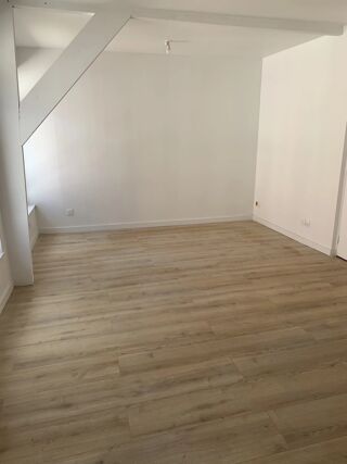  Appartement à louer 2 pièces 41 m²