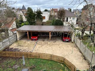  Immeuble � vendre 8 pi�ces 213 m�