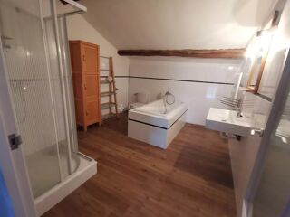  Maison  vendre 8 pices 196 m