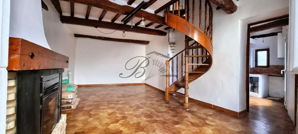 Charmante Maison T4 de Village en Pierre avec extérieur, à Mirab