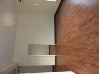  Appartement à louer 4 pièces 100 m²
