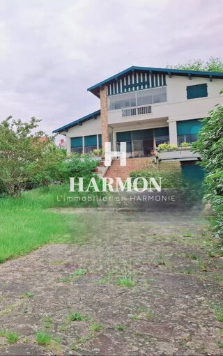  Villa � vendre 10 pi�ces 380 m�