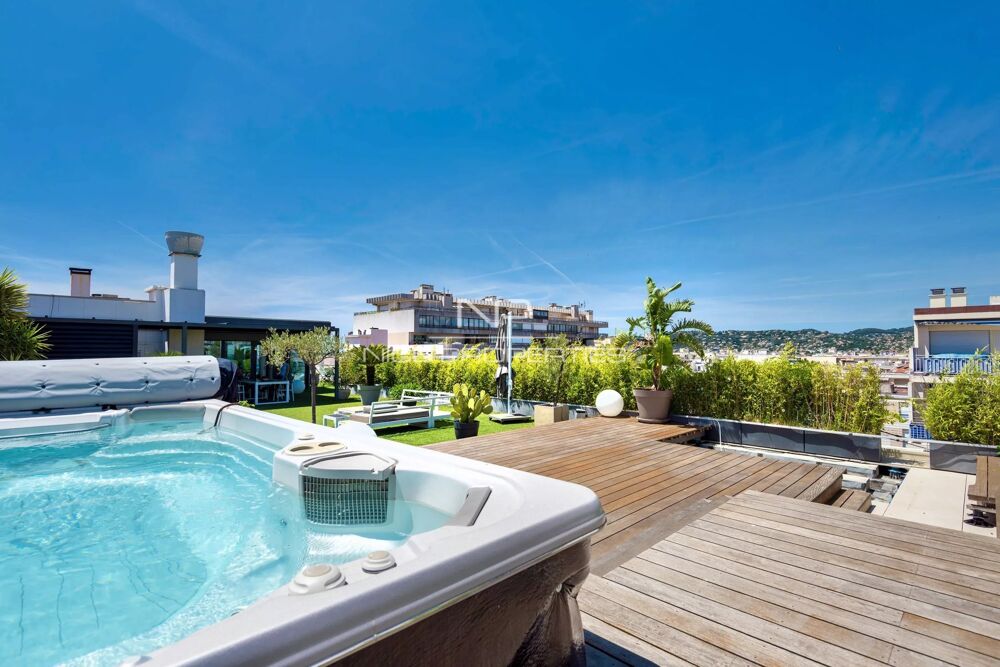 à vendre  Appartement Juan Les Pins (06160)