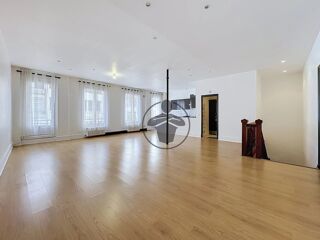  Appartement à louer 3 pièces 89 m²