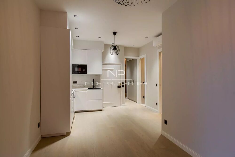 Coeur de Villefranche-sur-Mer, superbe appartement 3 pièces réno