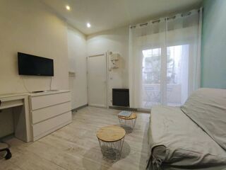  Appartement à louer 1 pièce 19 m²