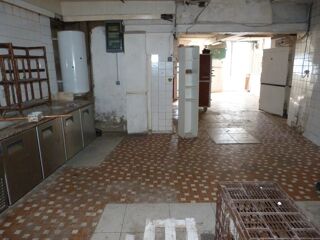  Immeuble � vendre 6 pi�ces 136 m�