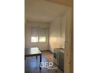  Appartement à louer 3 pièces 78 m²