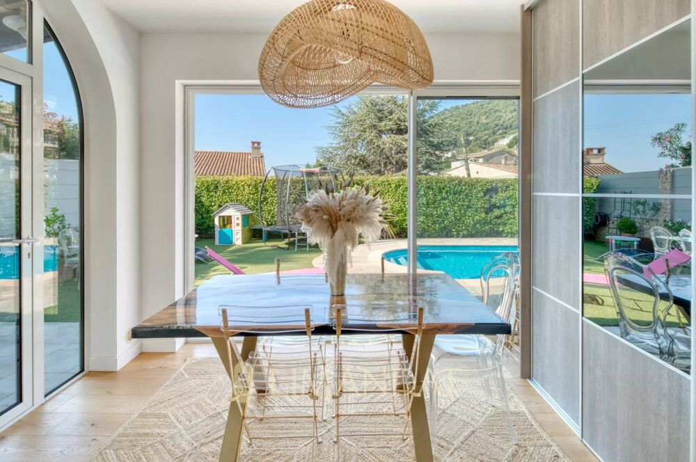 Vente Maison La Turbie – Villa provençale rénovée avec piscine, à deux pas du La turbie
