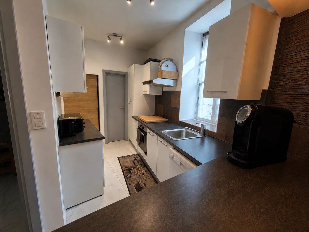 Vente Maison Maison de village 93 m² avec grand garage Le luc