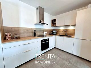  Appartement � vendre 4 pi�ces 83 m�