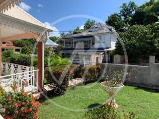  Appartement � louer 5 pi�ces 144 m�