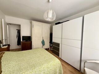  Immeuble à vendre 4 pièces 145 m²