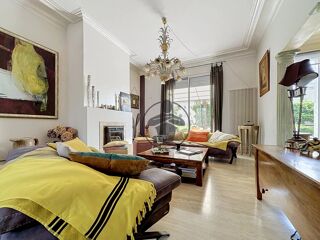  Maison à vendre 8 pièces 253 m²