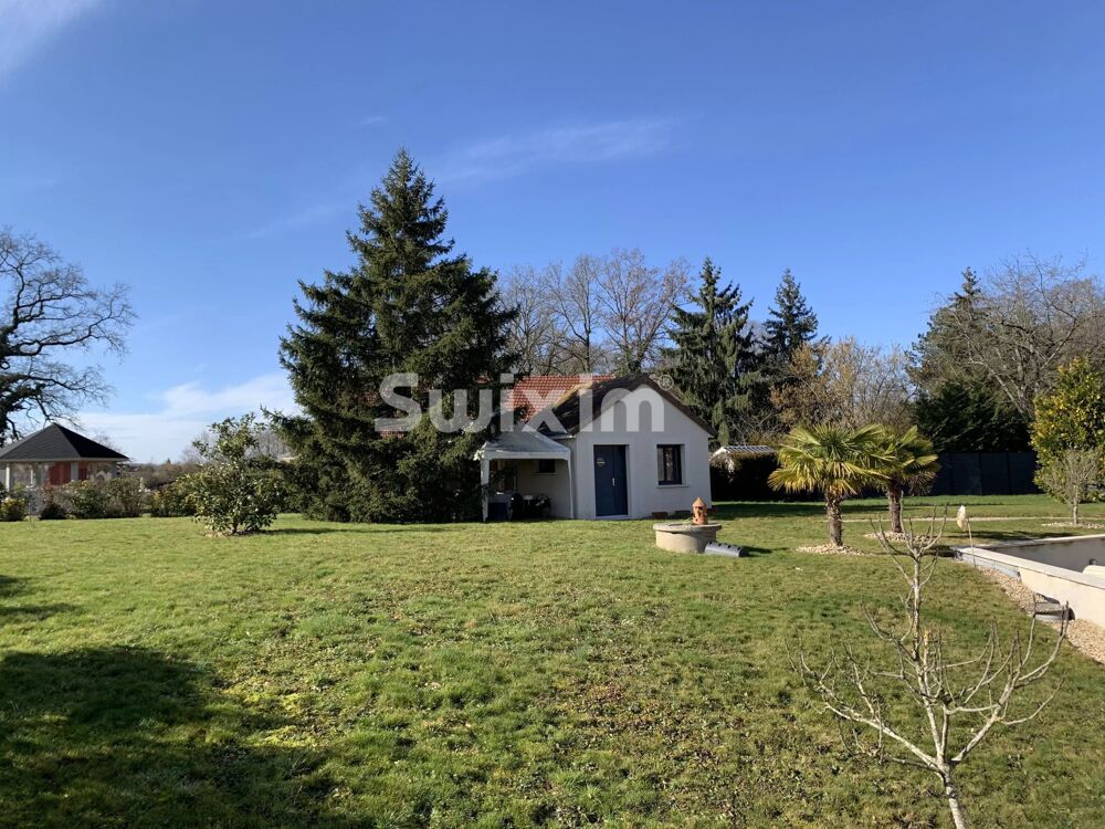 CHARMANTE VILLA AU CALME AVEC PISCINE