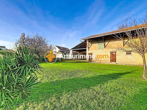   Maison � R�nover dans le Vieux Village de L'Isle-d'Abeau Maison - 6 pi�ce(s) - 160 m�