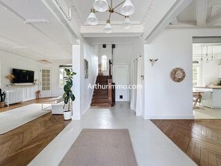  Villa � vendre 10 pi�ces 280 m�