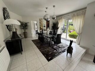  Maison � vendre 8 pi�ces 267 m�