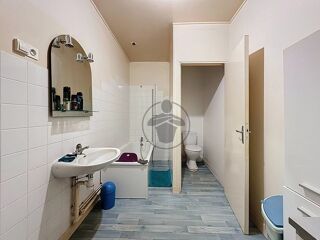  Immeuble � vendre 4 pi�ces 137 m�