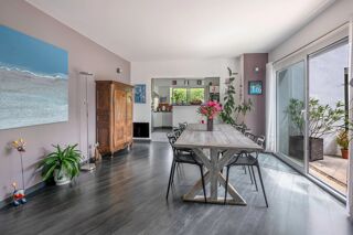  Villa � vendre 8 pi�ces 200 m�