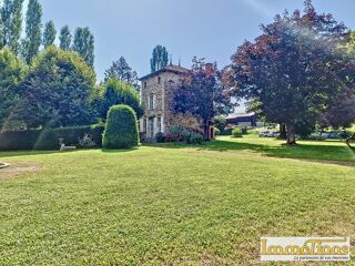  Maison � vendre 15 + pi�ces 635 m�