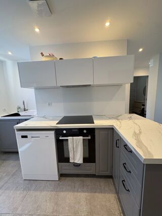  Appartement à louer 3 pièces 53 m²