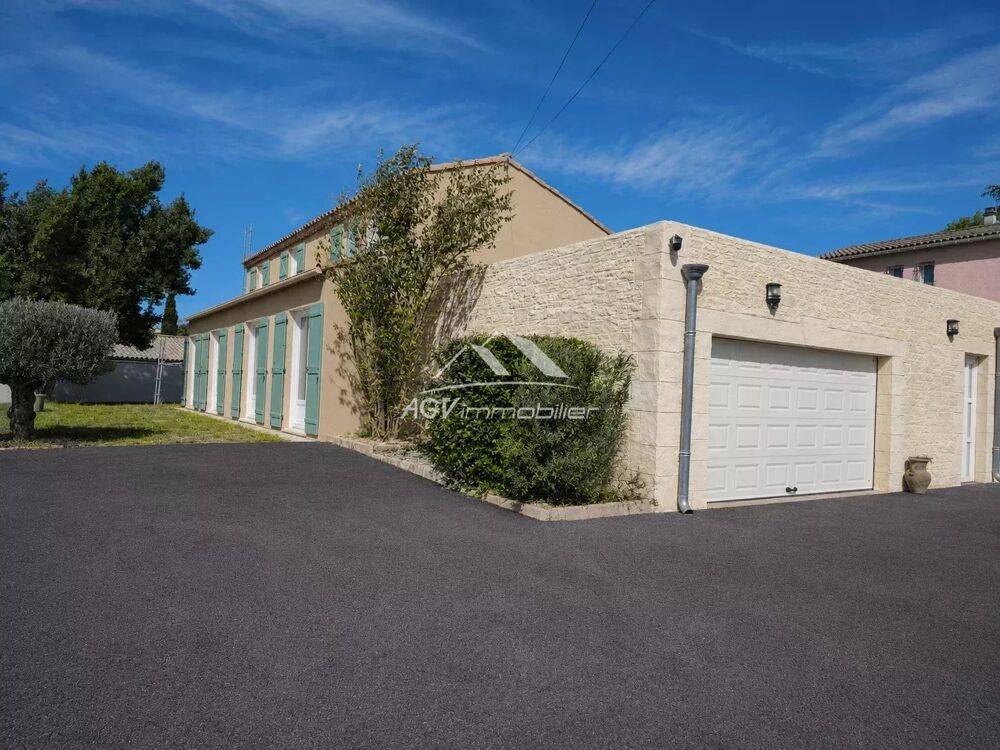 Vente Maison Saint Julien Les Rosiers, villa 4 chambres + piscine Saint-julien-les-rosiers